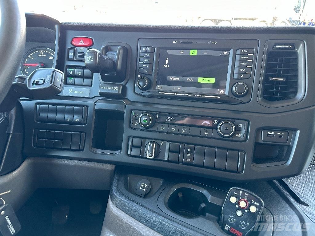 Scania P250 Camion cassonati