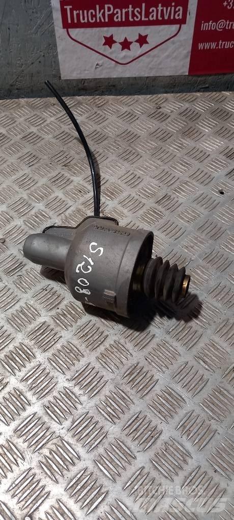 Scania 94 D.    1412317 Freni