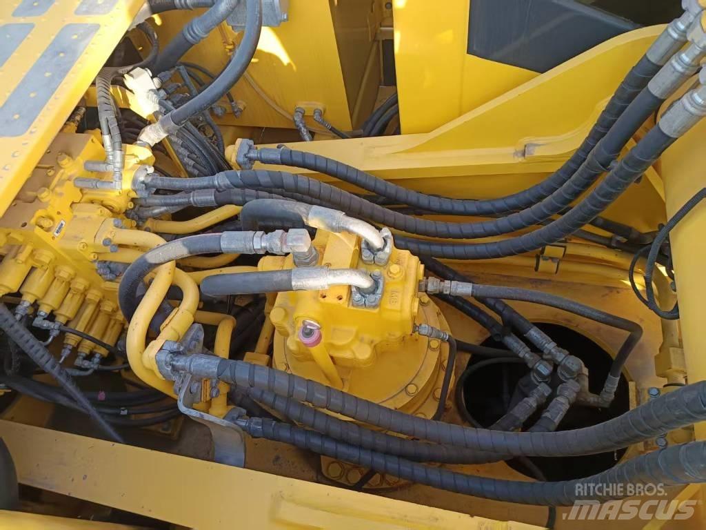 Komatsu PC360 Escavatori cingolati