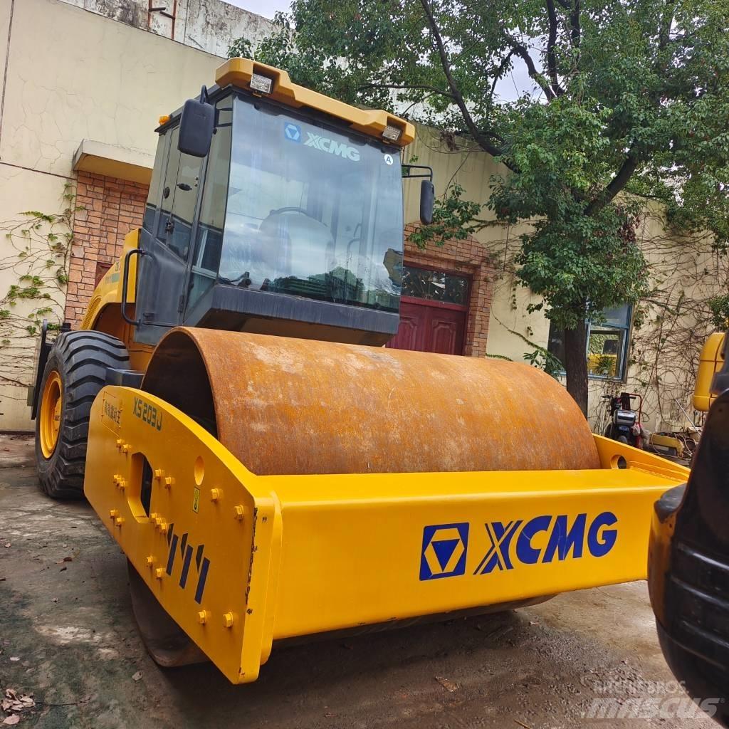 XCMG XS223J Rulli monotamburo