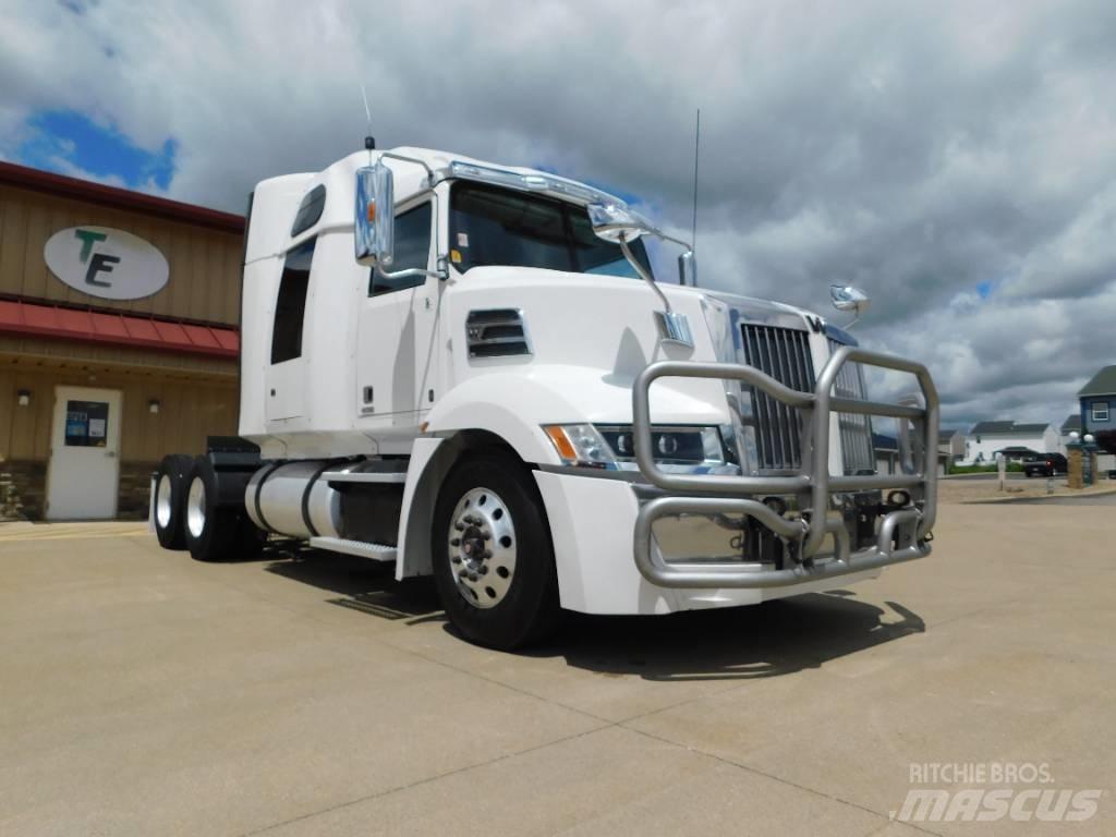 Western Star 5700 XE Motrici e Trattori Stradali