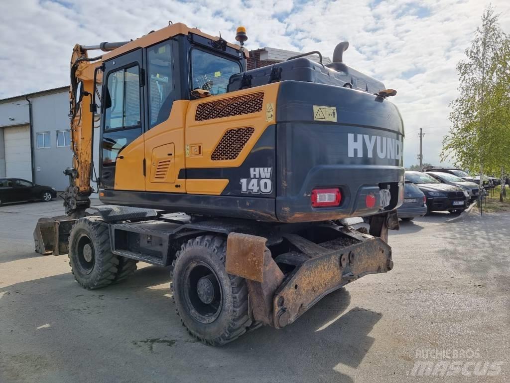 Hyundai HW 140 Escavatori gommati