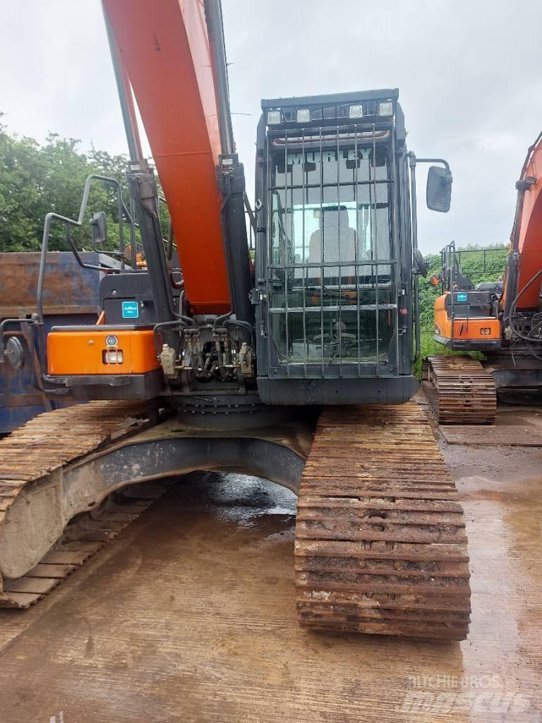 Doosan DX 225 LC-5 Escavatori cingolati