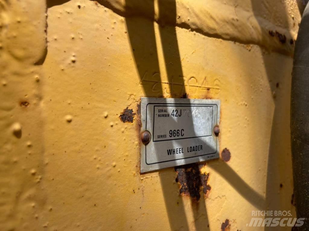 CAT 966 C Pale gommate