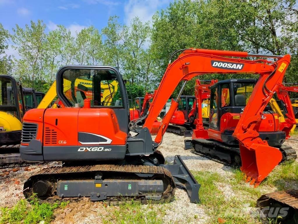 Doosan DX 60 Escavatori cingolati