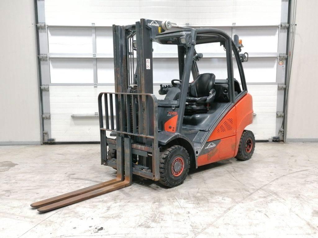 Linde H25T-01 Carrelli elevatori GPL
