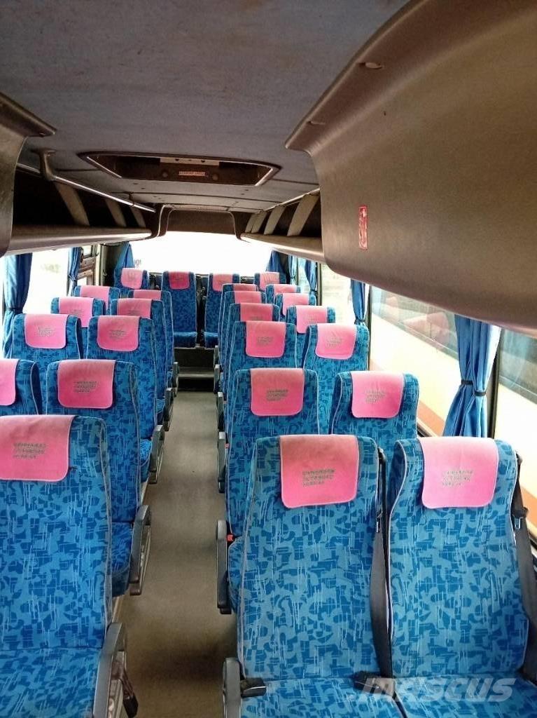 Isuzu Harmony Autobus da turismo