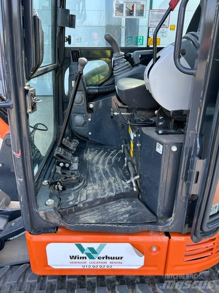 Hitachi ZX 26 U-6 Miniescavatori
