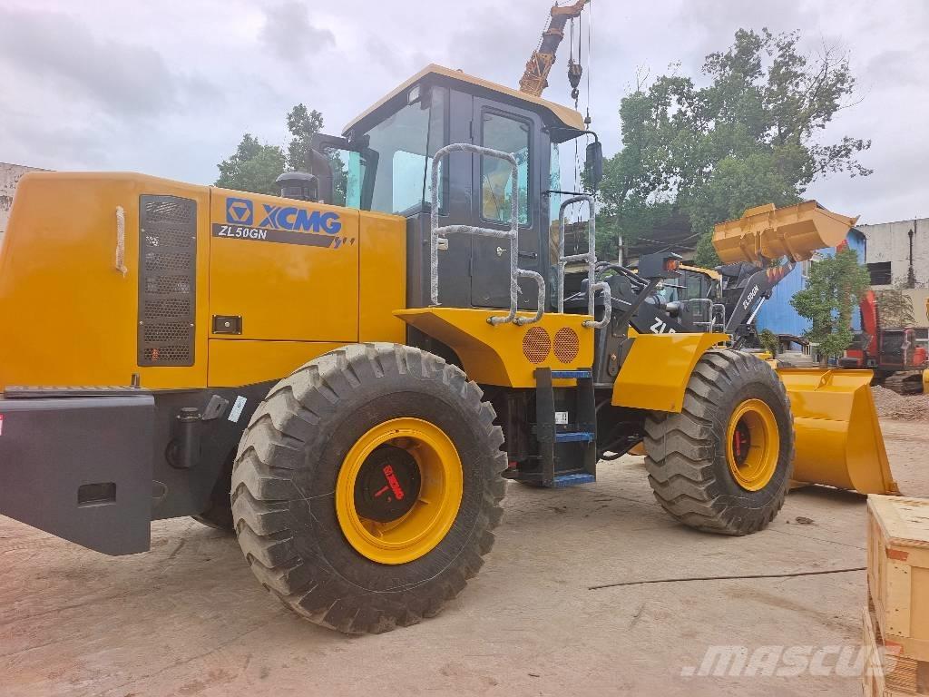 XCMG ZL50GN Pale gommate