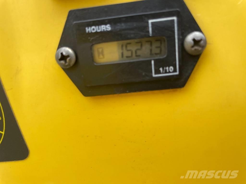 Wacker Neuson 803 Escavatori cingolati