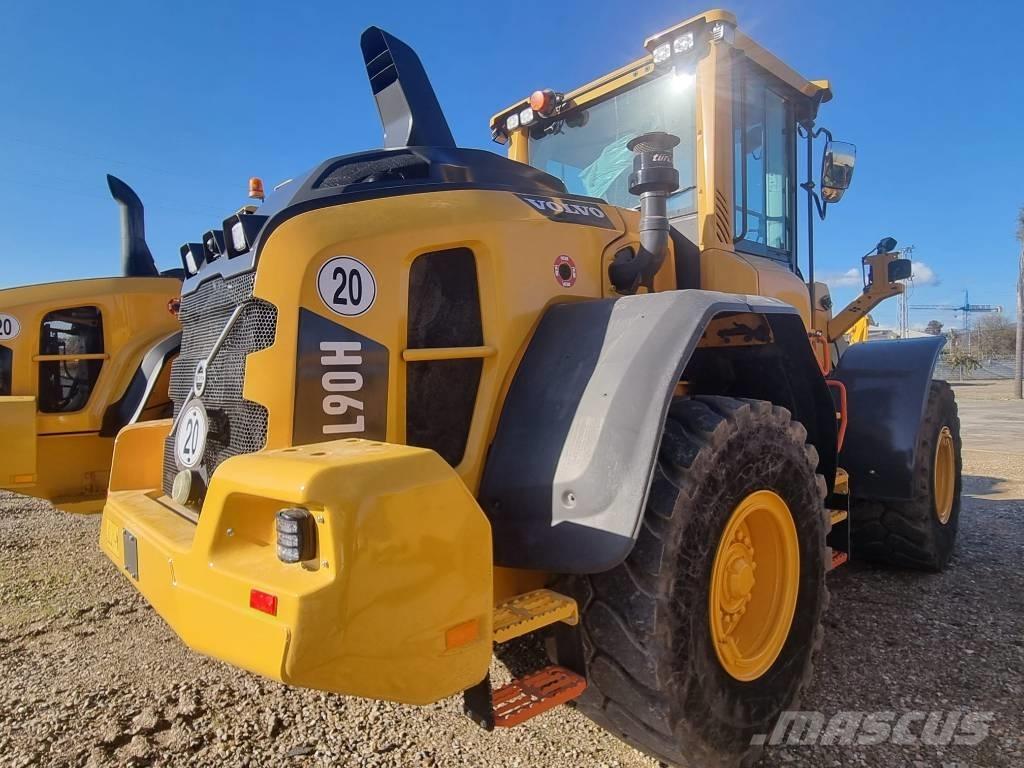 Volvo L 90 H Pale gommate
