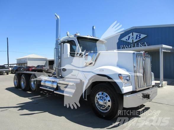 Kenworth W990 Motrici e Trattori Stradali