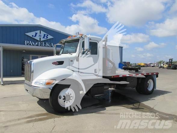 Peterbilt 337 Motrici e Trattori Stradali