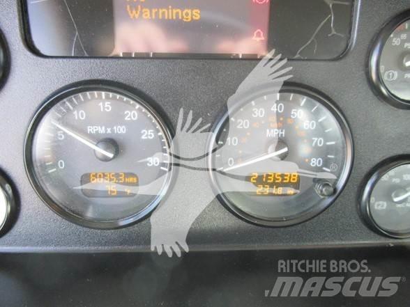 Peterbilt 337 Motrici e Trattori Stradali