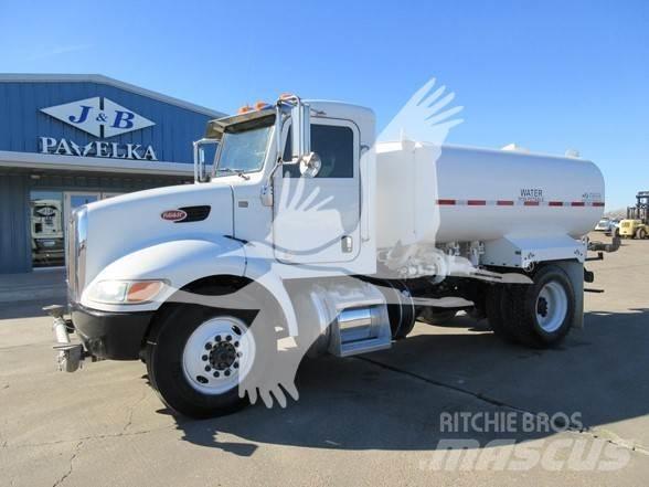 Peterbilt 337 Cisterna