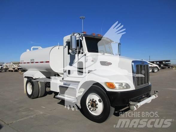 Peterbilt 337 Cisterna