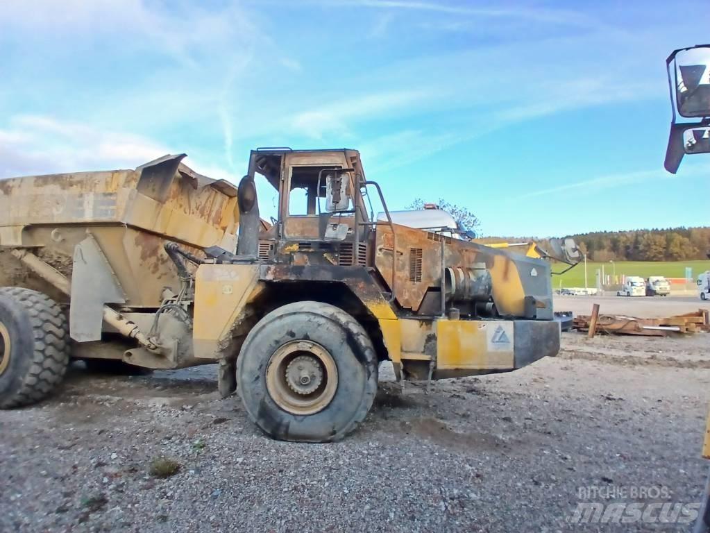 Komatsu HM 300-2 Dumpers articolati