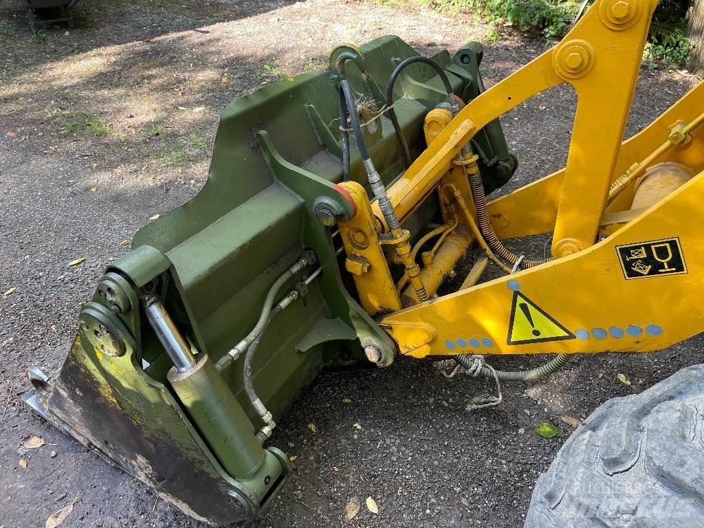 Ahlmann AL 70 E Pale gommate
