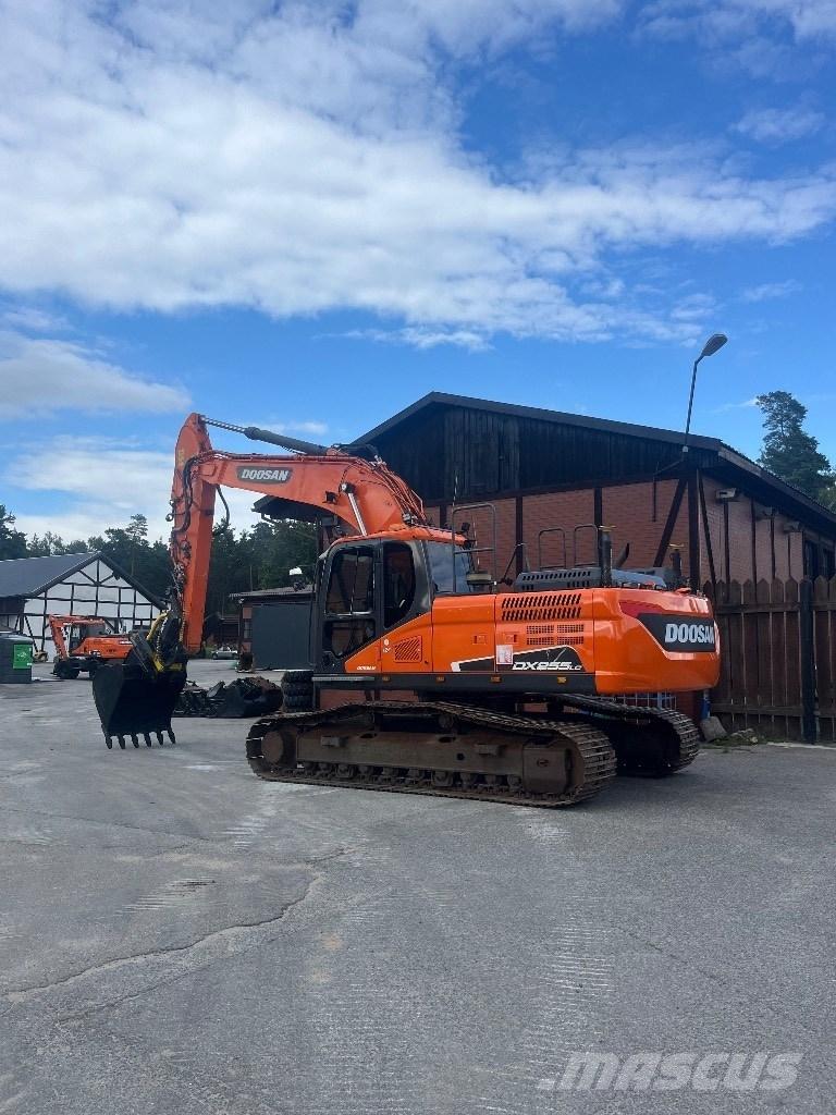 Doosan DX 255 LC-5 Escavatori cingolati