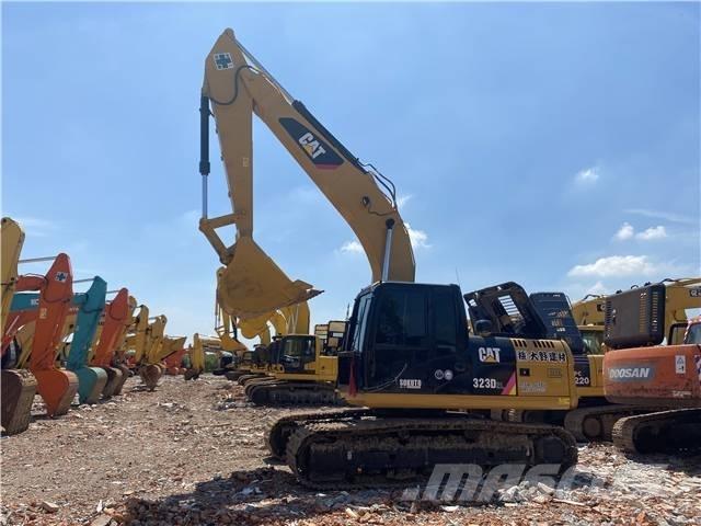 CAT 323D2L Escavatori cingolati