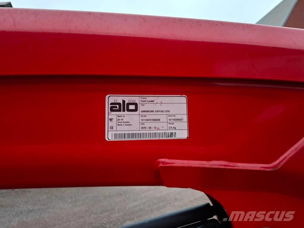 Massey Ferguson 5713 Trattori