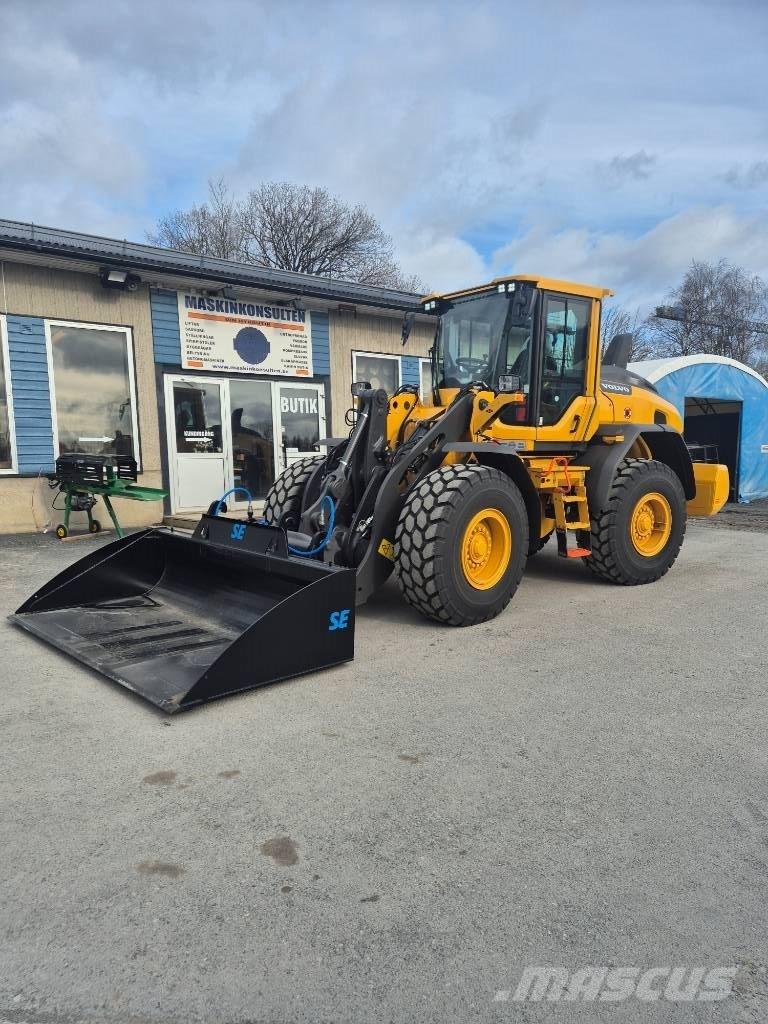 Volvo L 90 H Pale gommate