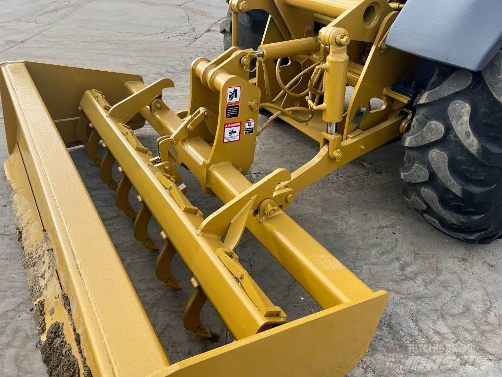 John Deere 210L EP Pale frontali e scavatori
