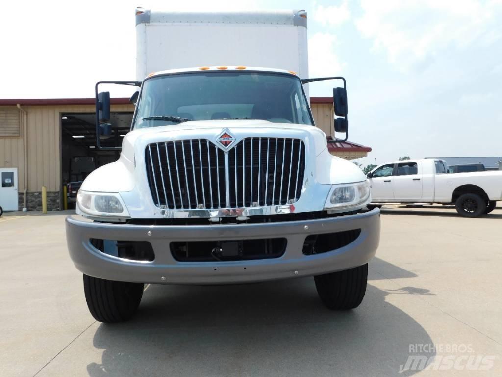 International 4300 Camion portacontainer