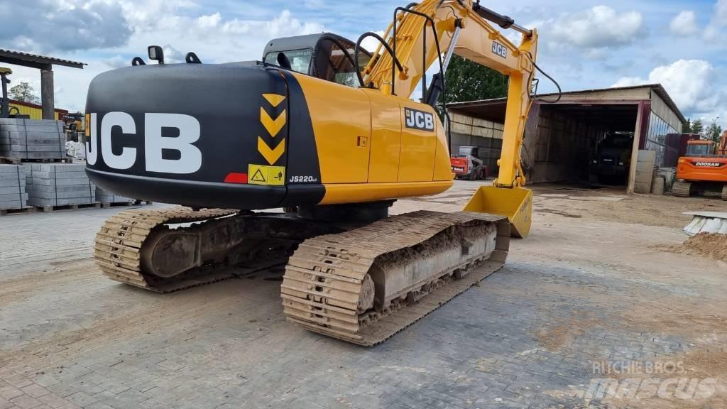 JCB JS 220 LC Escavatori cingolati