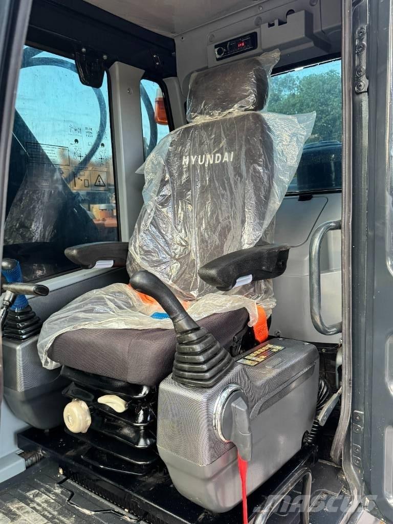 Hyundai 220HX Escavatori cingolati