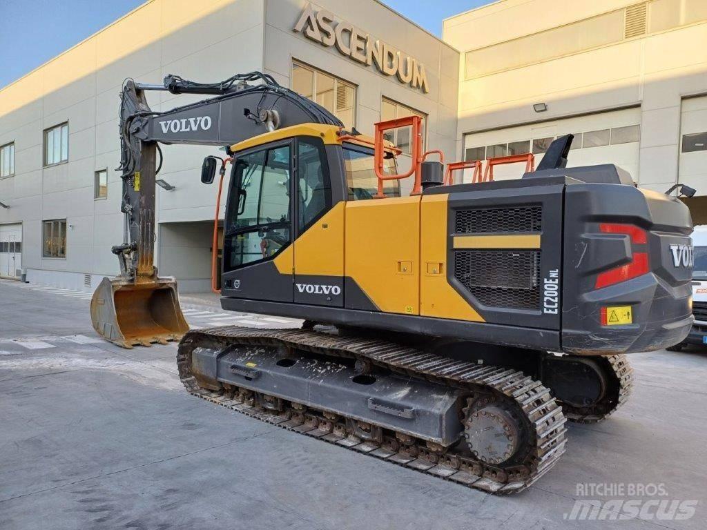 Volvo EC200E NL Escavatori cingolati