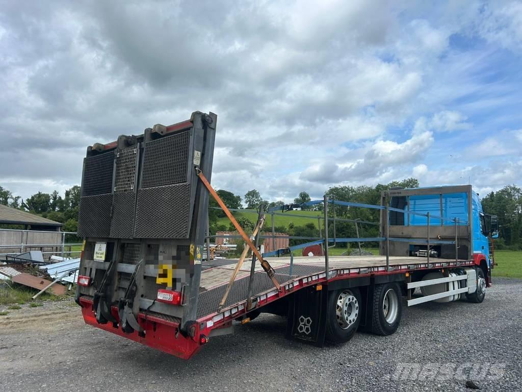 Volvo FM 11 330 Autocarro pianale / argano