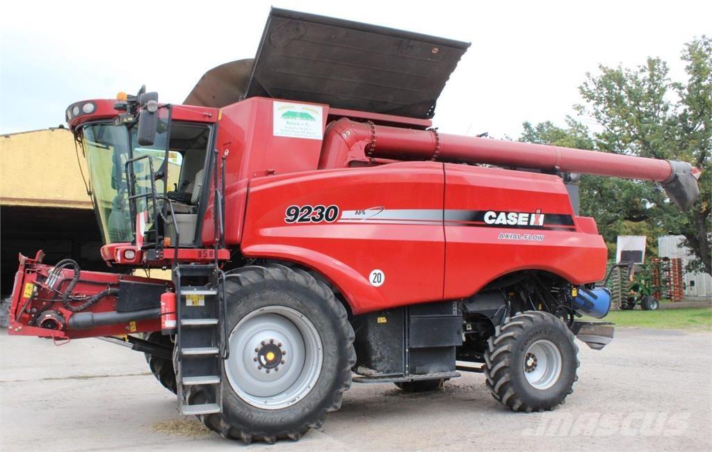 Case IH AF 9230 Mietitrebbiatrici