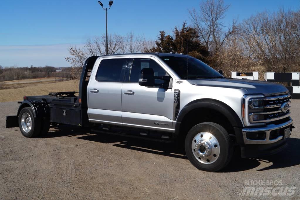 Ford F 550 SD Lariat Autocabinati