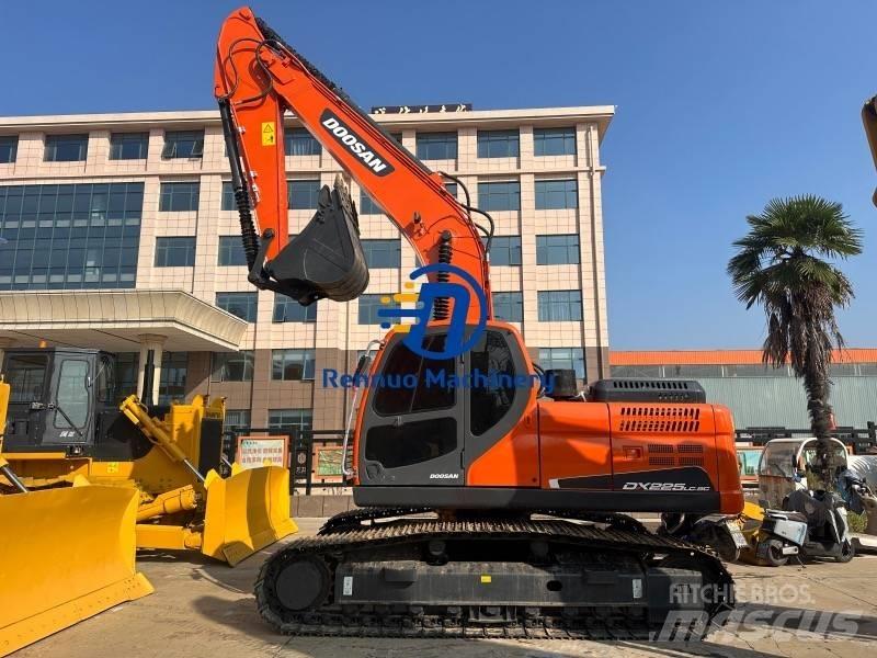 Doosan DX 225 LC-9C Escavatori cingolati