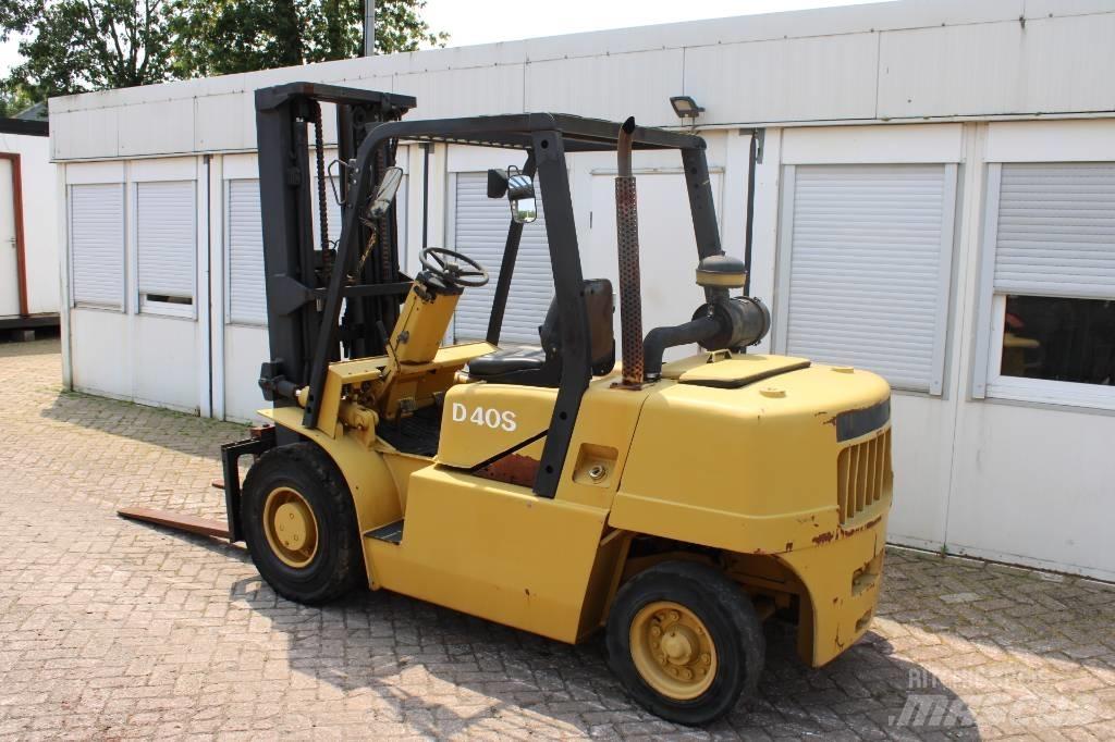 Daewoo D 40 S Carrelli elevatori diesel