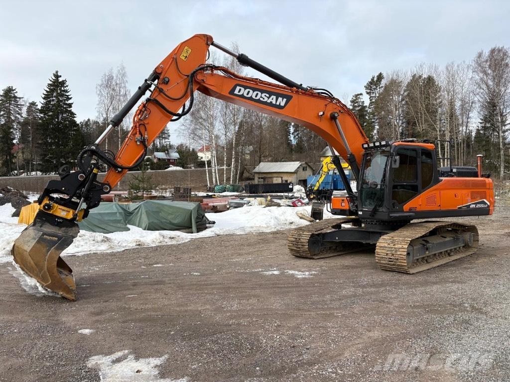 Doosan DX 255 LC-7 Escavatori cingolati