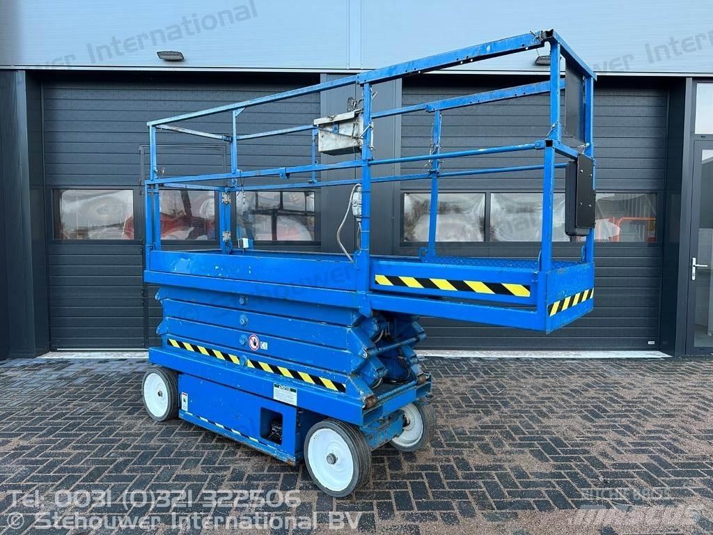 SkyJack SJ3226 Piattaforme a pantografo