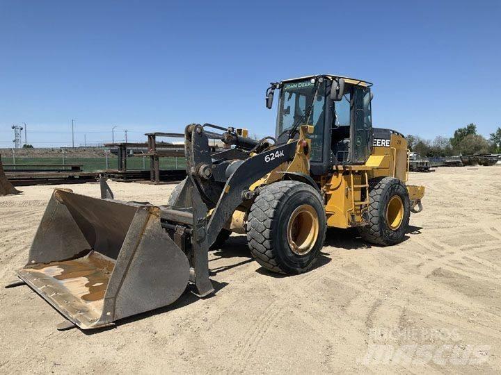 John Deere 624KII Pale gommate