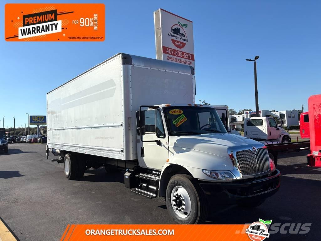 International 4300 Camion cassonati