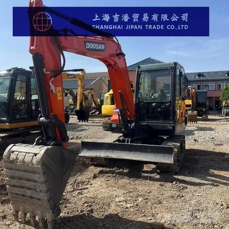 Doosan DX 60 Miniescavatori