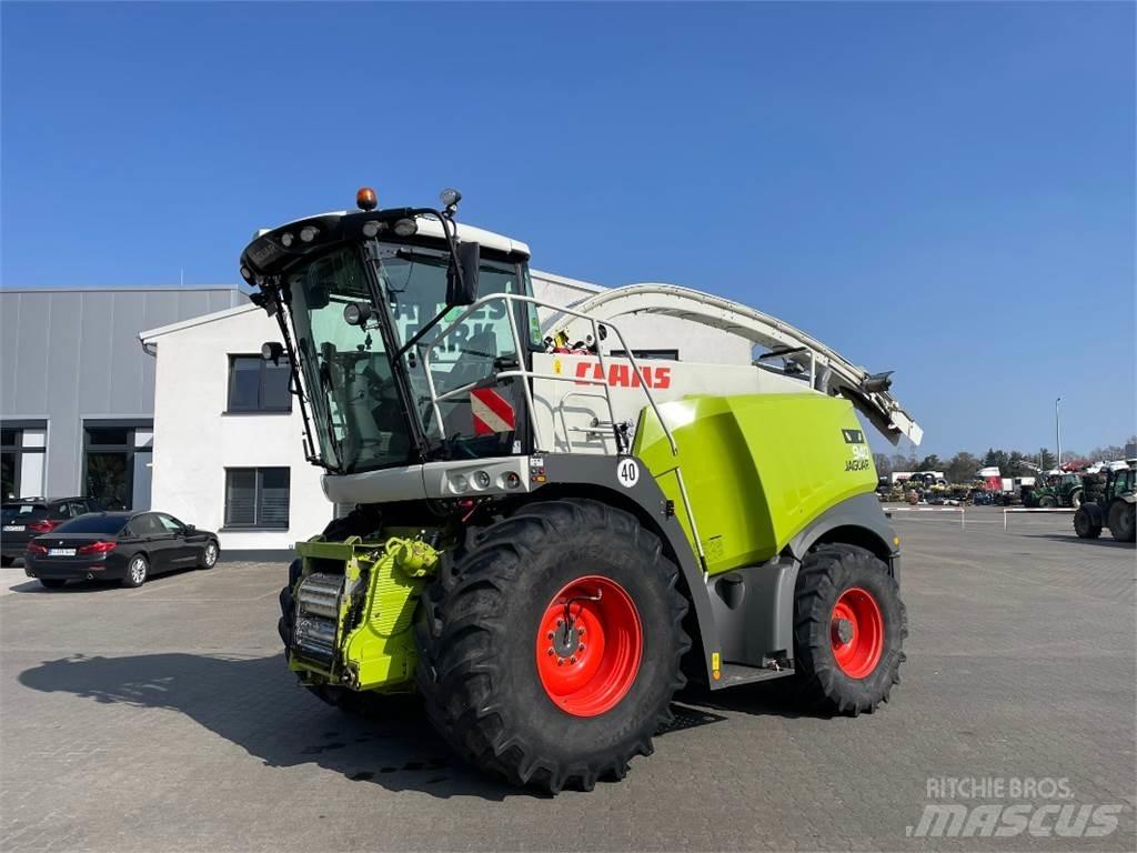 CLAAS Jaguar 940 Falciatrinciatrici