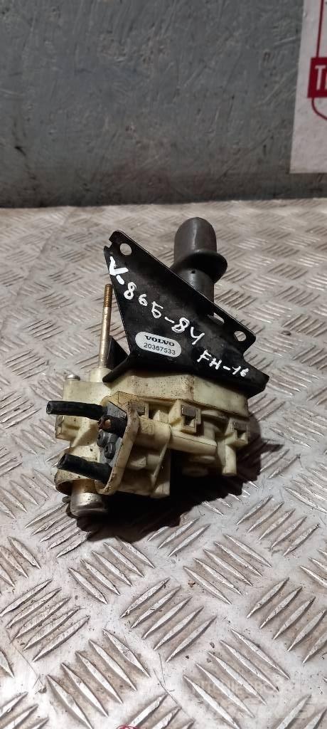 Volvo FH 16    20367933 Cabine e interni