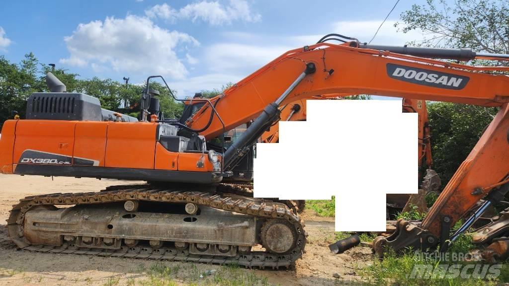 Doosan DX 300 LCA Escavatori cingolati