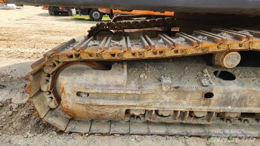 Doosan DX 300 LCA Escavatori cingolati