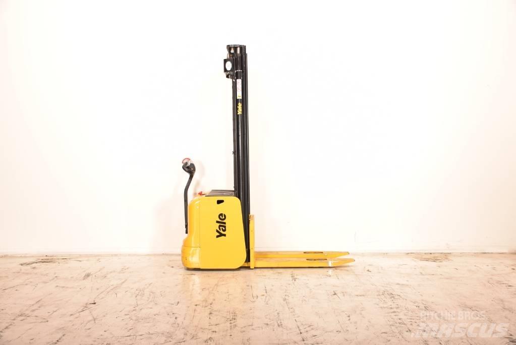 Yale MS 16 Transpallet uomo a terra