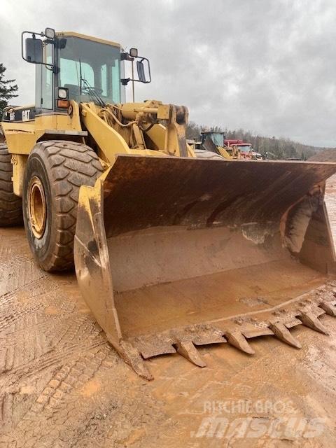 CAT 966 F II Pale gommate