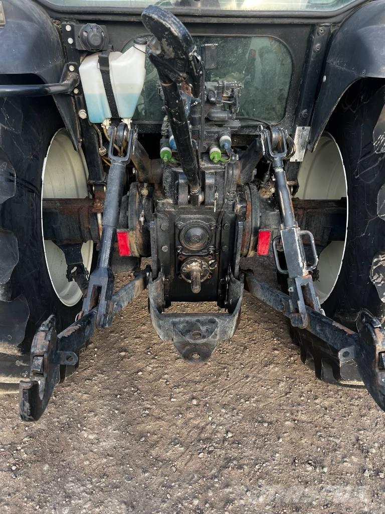 New Holland T 4050 Trattori