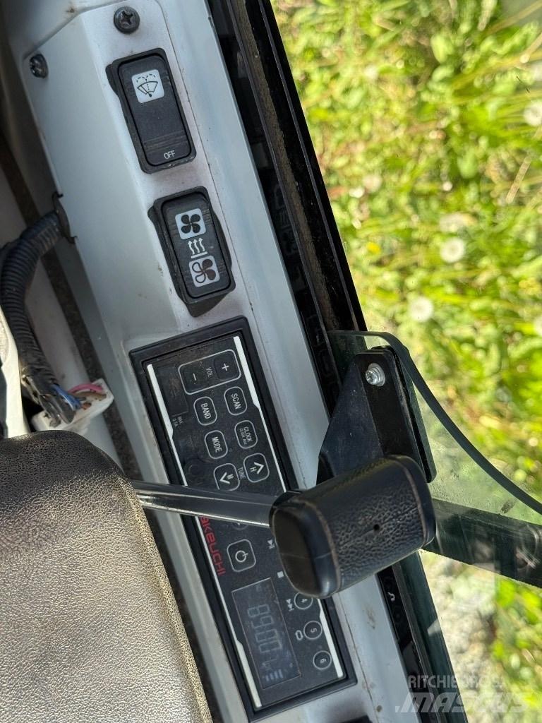 Takeuchi TB 216 Miniescavatori