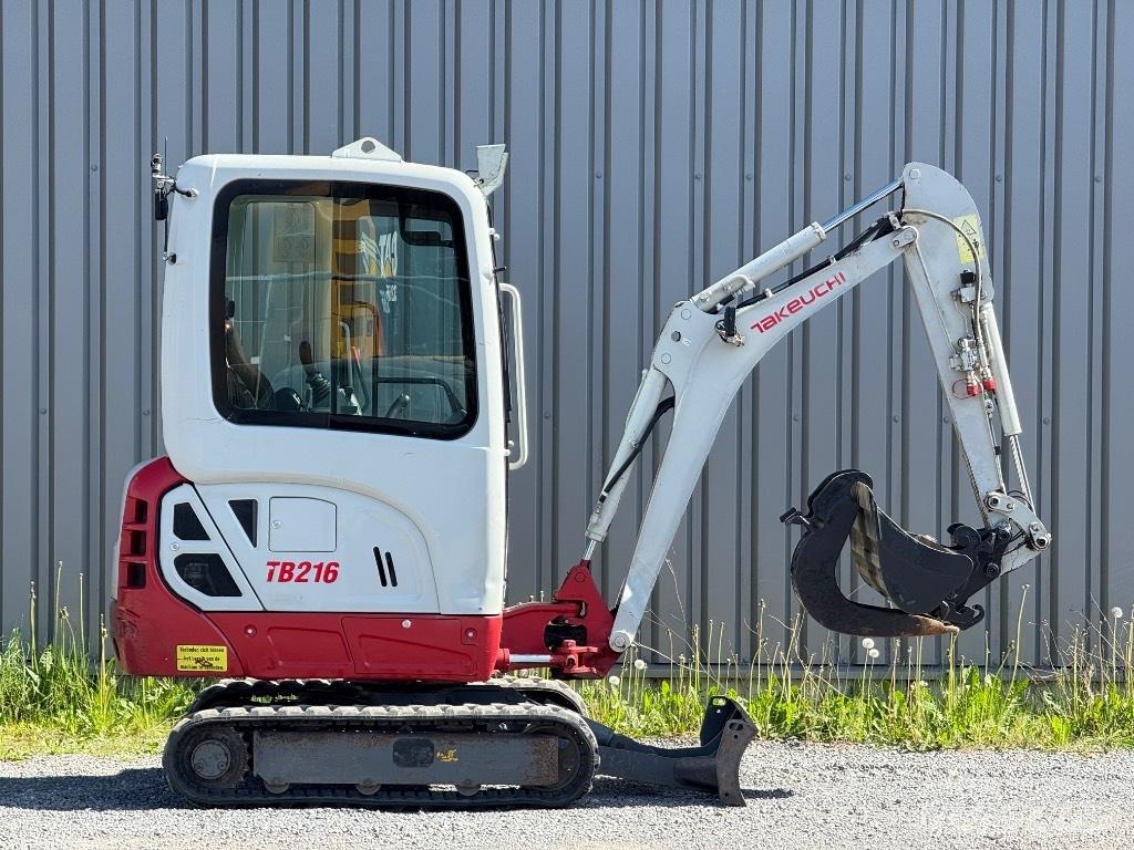 Takeuchi TB 216 Miniescavatori